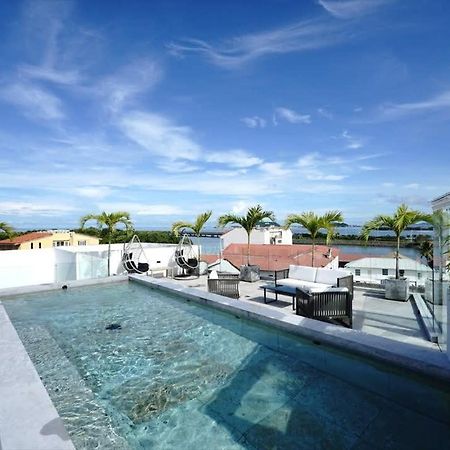 Designer 2Br With Pool In Casco Antiguo Apartment Panama City Luaran gambar