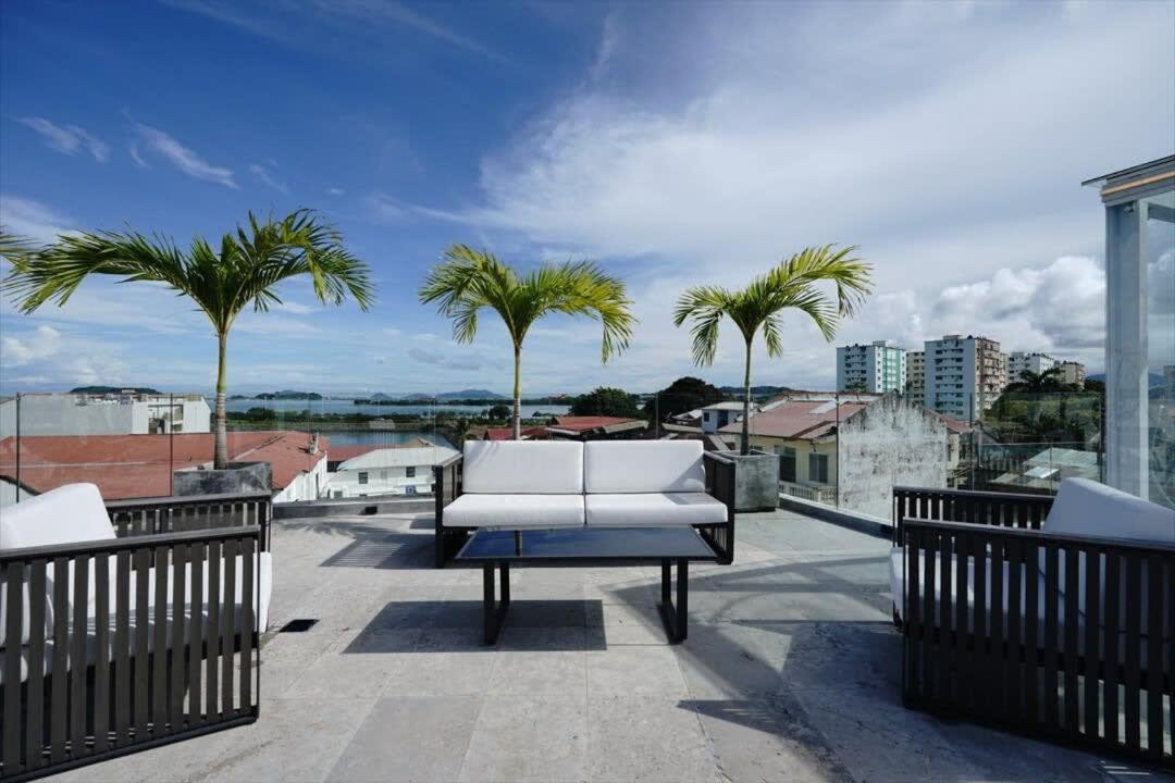 Designer 2Br With Pool In Casco Antiguo Apartment Panama City Luaran gambar